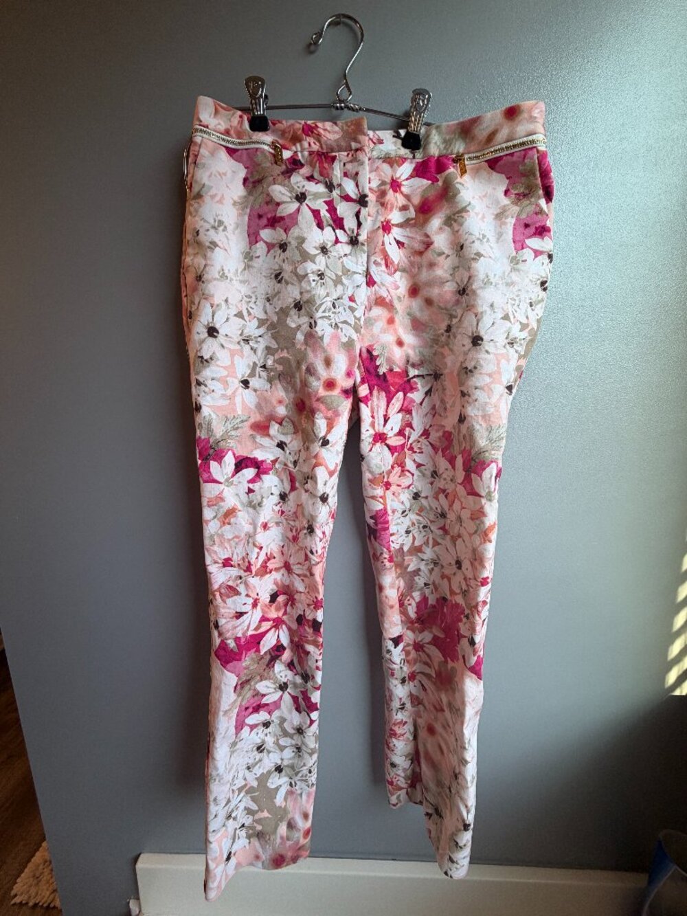 Calvin Klein Floral Ankle Multicolor Pants
